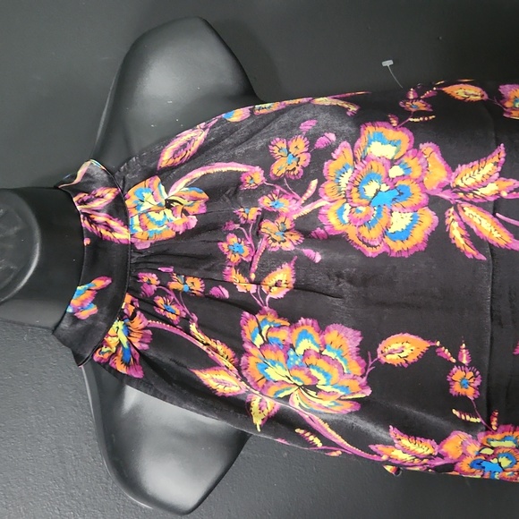 Neon Floral 🔥 - Picture 4 of 8